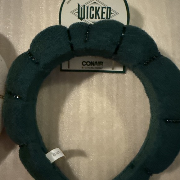 Conair Wicked Hair Accessories bundle of 4 Universal Studio Scunci Headbands New - Picture 5 of 11